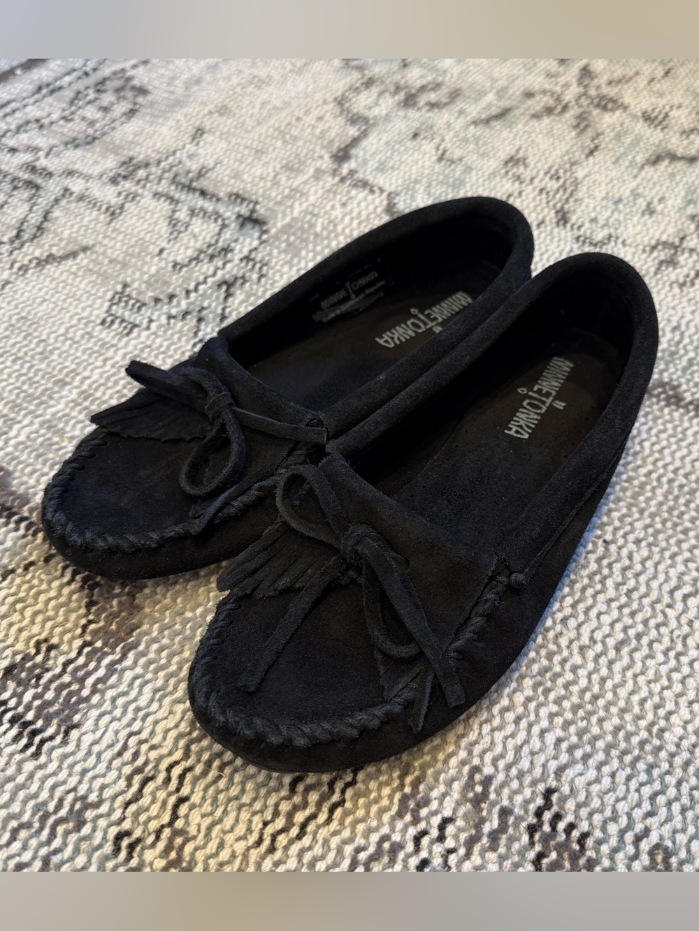 Minnetonka Moccasins Kilty Hardsole